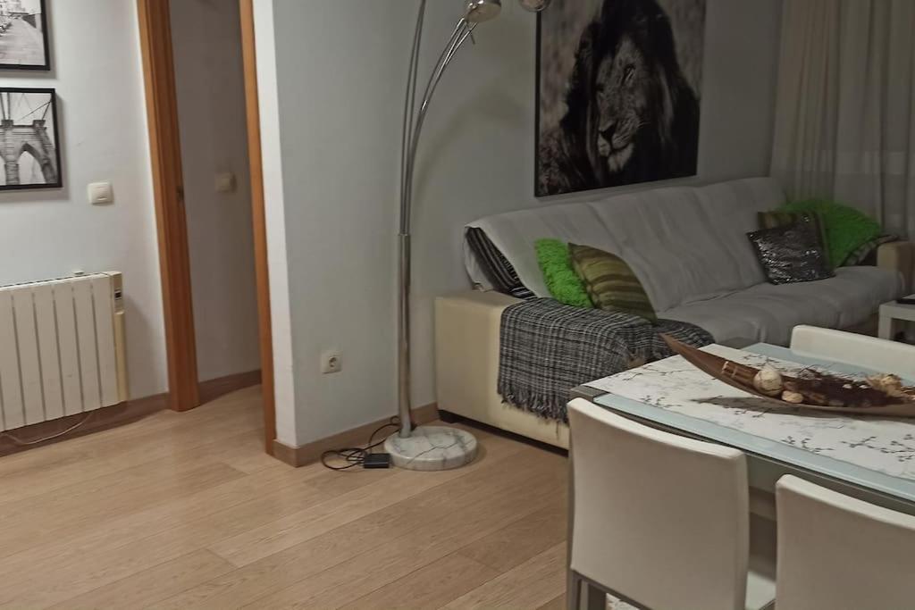 Atico En Paiporta Con 2 Grandes Terrazas Apartment บาเลนเซีย ภายนอก รูปภาพ