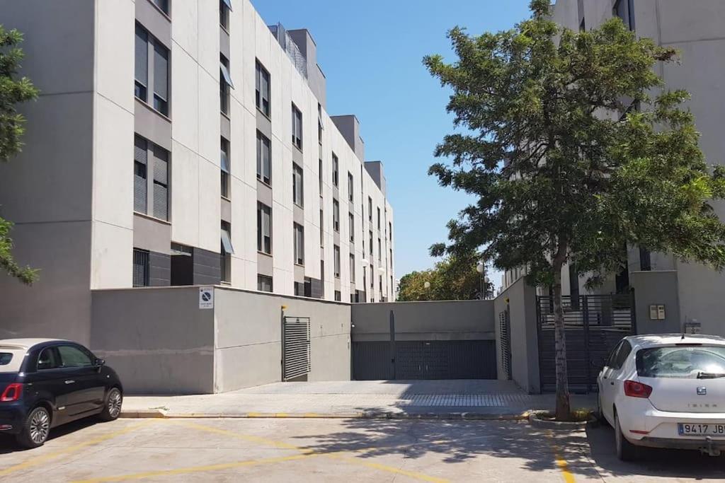 Atico En Paiporta Con 2 Grandes Terrazas Apartment บาเลนเซีย ภายนอก รูปภาพ